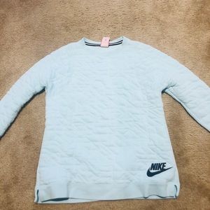 Soft Nike Crewneck 💙